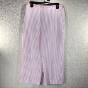 Alfred Dunner Pink‎ and White Striped Capri Pull On Pants Seersucker w Pockets